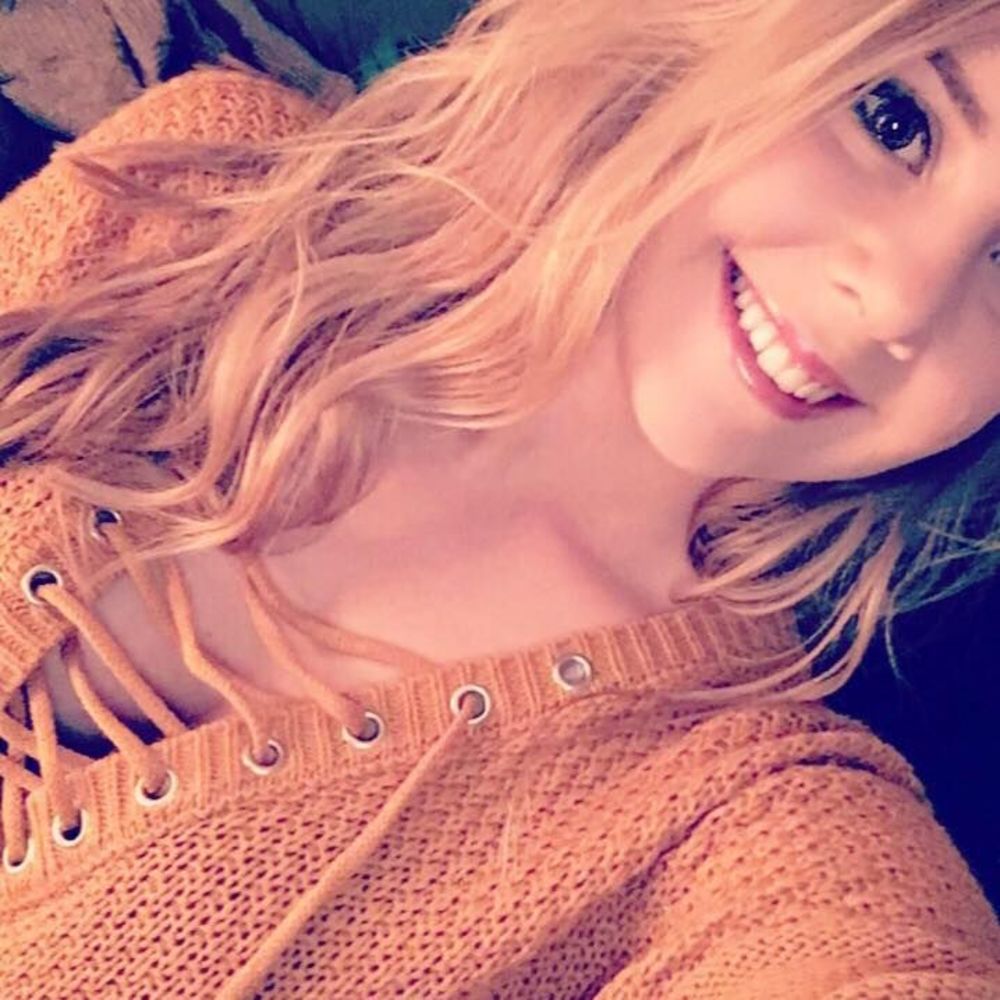 Meet your Posher, Emily